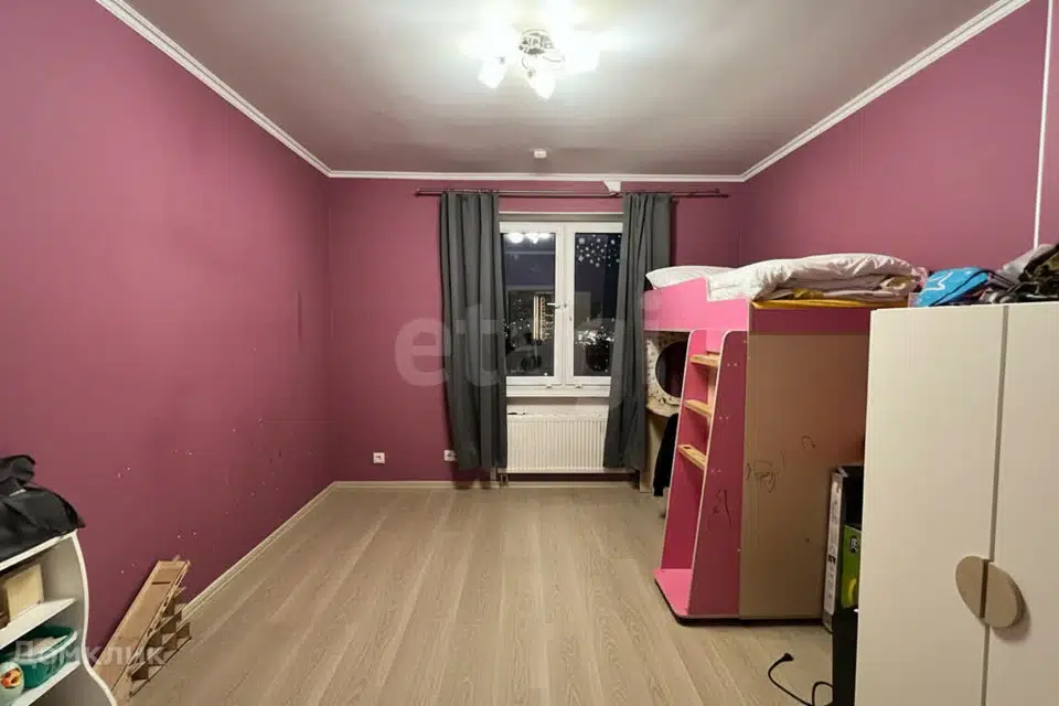 Продаётся 2-комнатная квартира, 57.2 м²