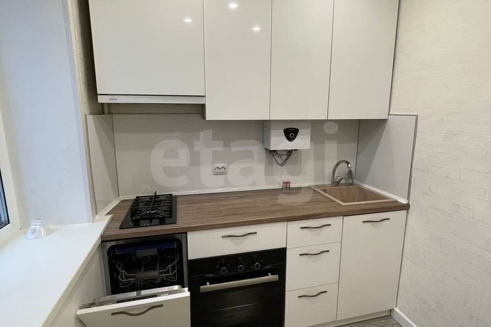 Продаётся 2-комнатная квартира, 44.5 м²
