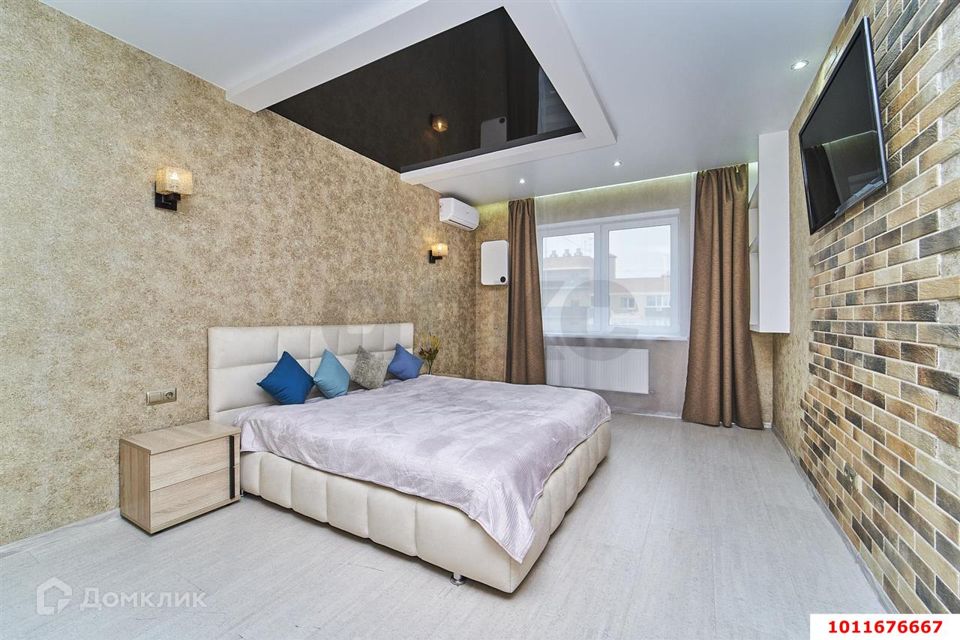 Продаётся 1-комнатная квартира, 49.8 м²