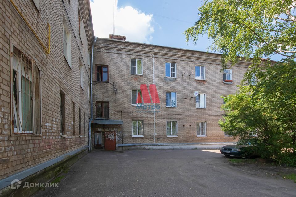 Продаётся комната в 7-комн. квартире, 20 м²