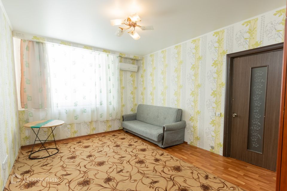 Продаётся 2-комнатная квартира, 55 м²