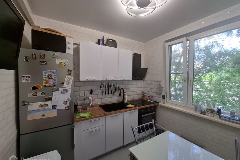Продаётся 2-комнатная квартира, 45.9 м²