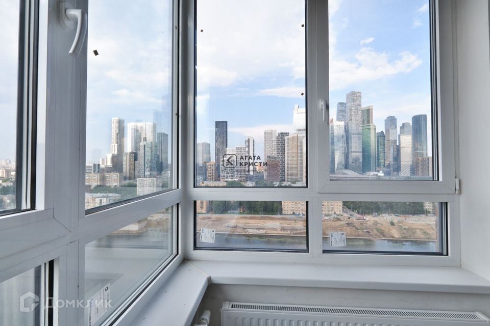 Продаётся 3-комнатная квартира, 118.6 м²