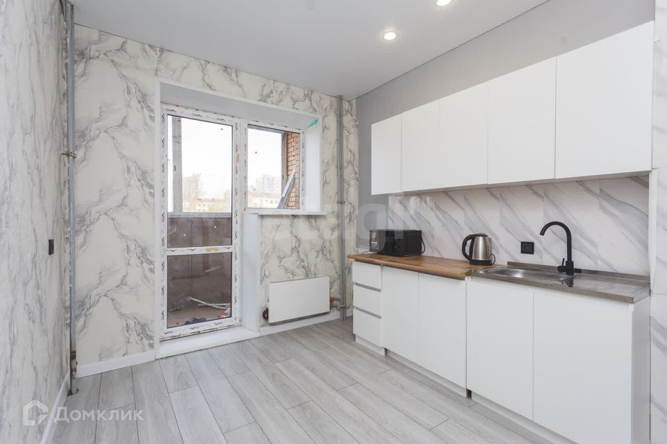 Продаётся 3-комнатная квартира, 90 м²