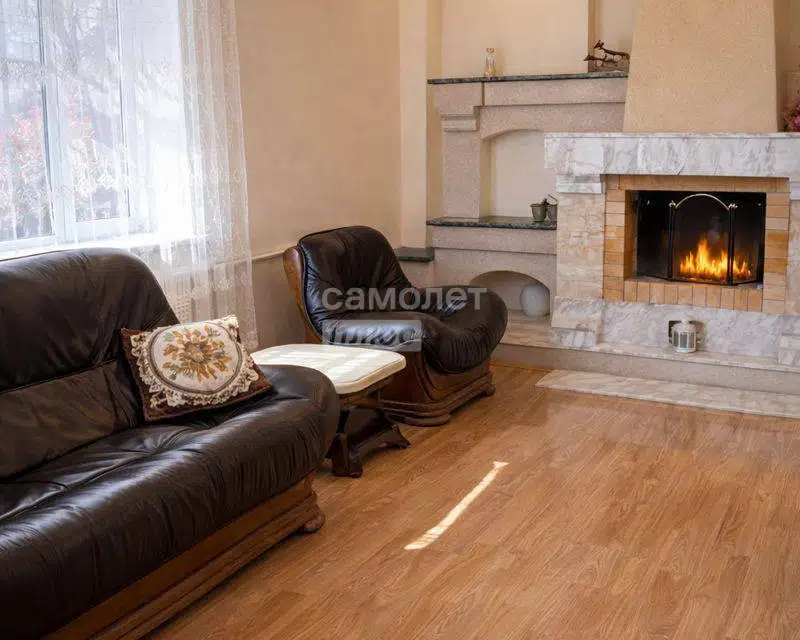 Продаётся 2-этажный дом, 357 м²