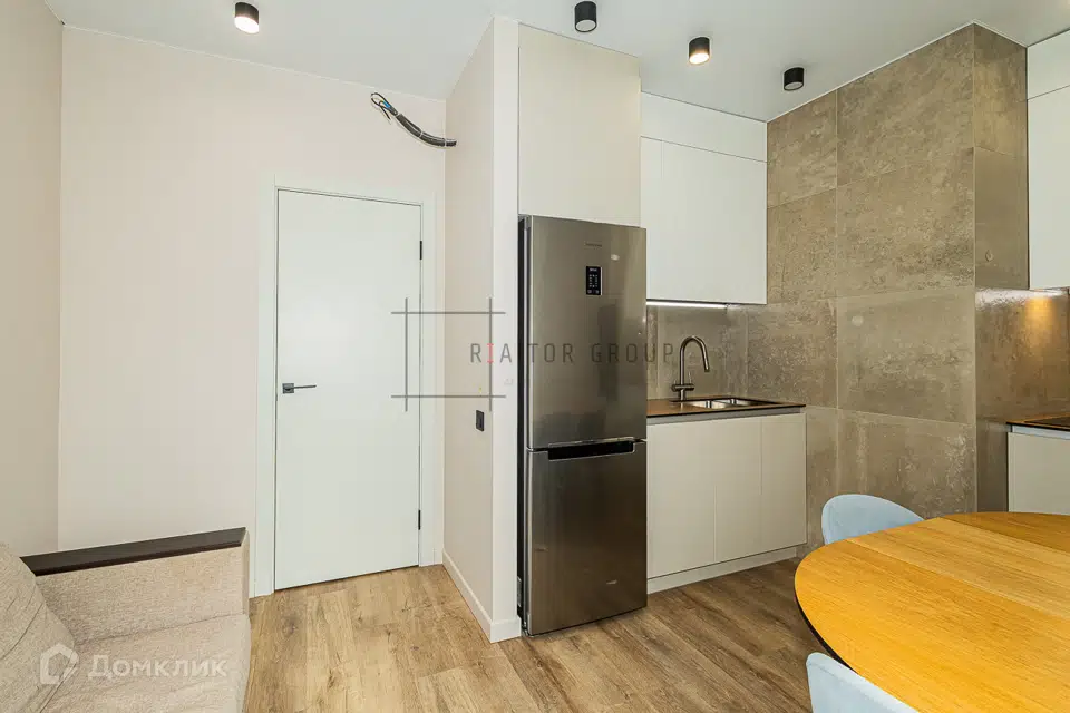 Продаётся 2-комнатная квартира, 62.4 м²
