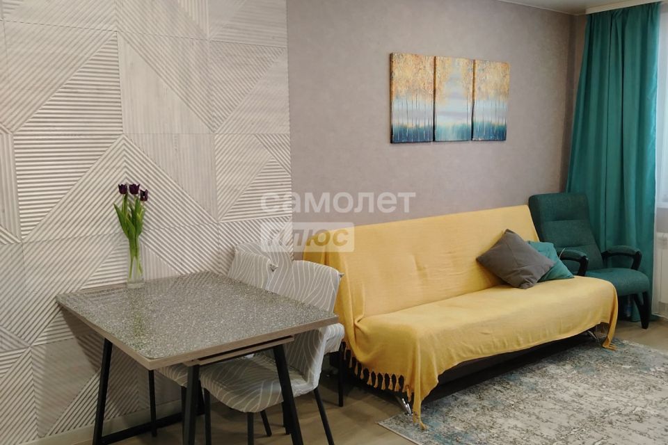 Продаётся 2-комнатная квартира, 62.3 м²