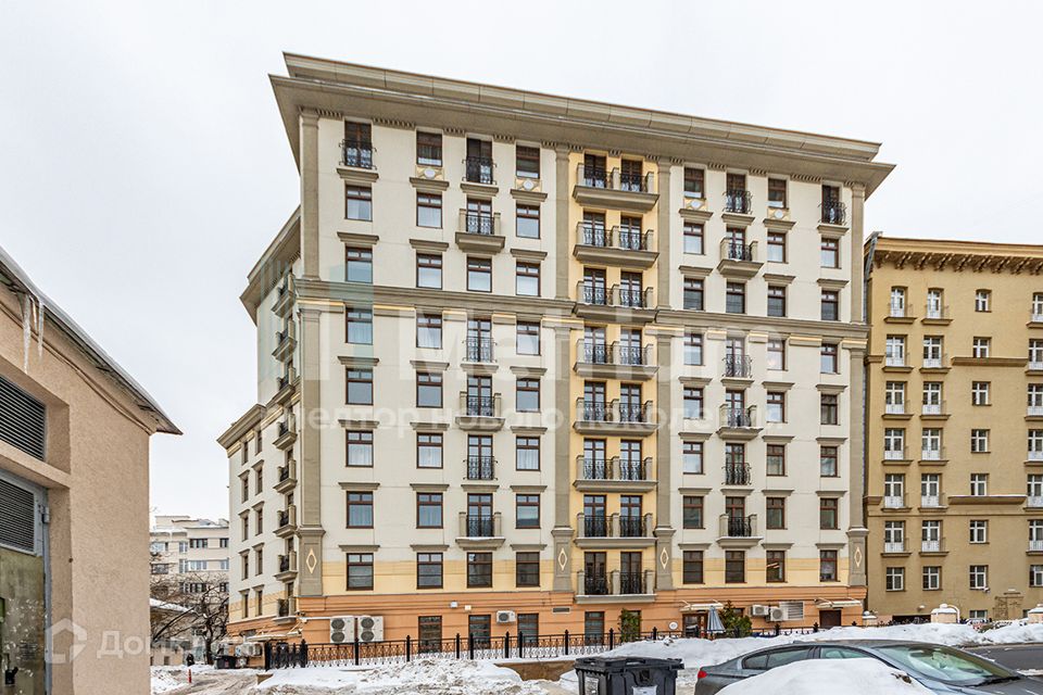 Продаётся 2-комнатная квартира, 118.8 м²