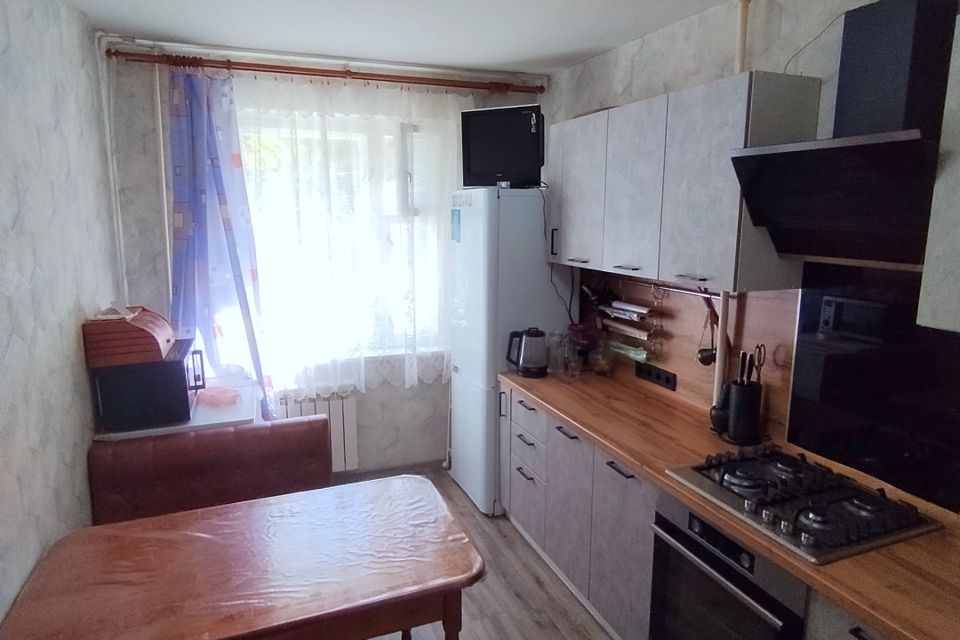 Продаётся 3-комнатная квартира, 63 м²