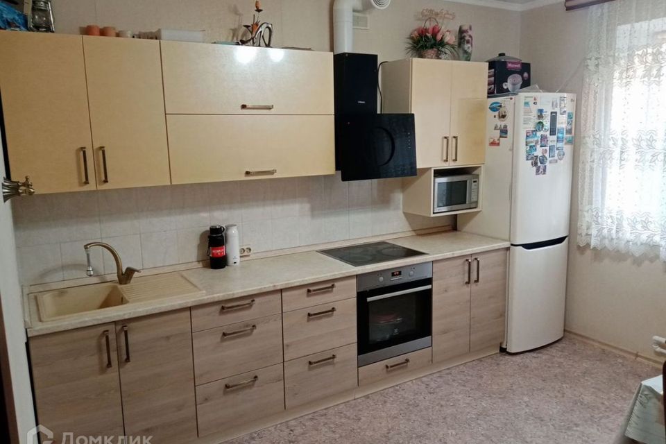 Продаётся 2-комнатная квартира, 70 м²