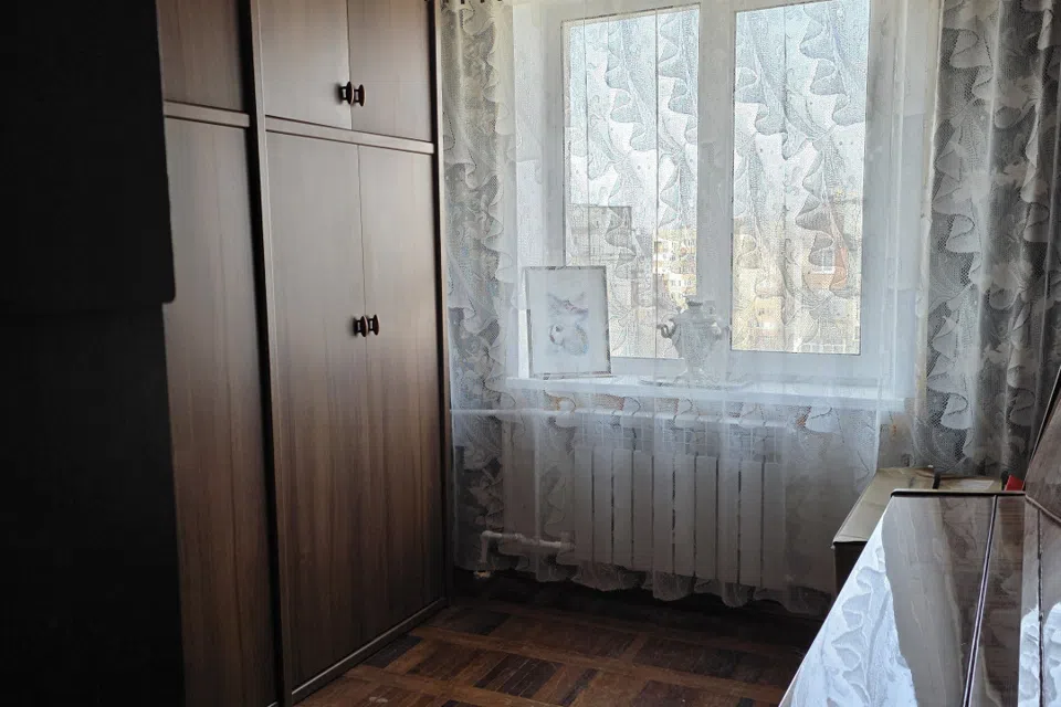 Продаётся 4-комнатная квартира, 73.3 м²