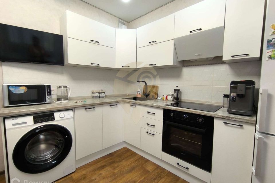 Продаётся 3-комнатная квартира, 71 м²