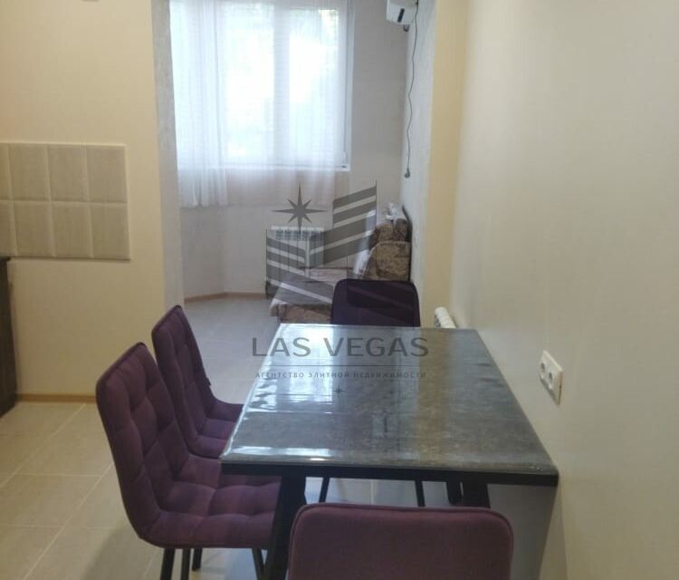 Сдаётся 1-комнатная квартира, 48 м²