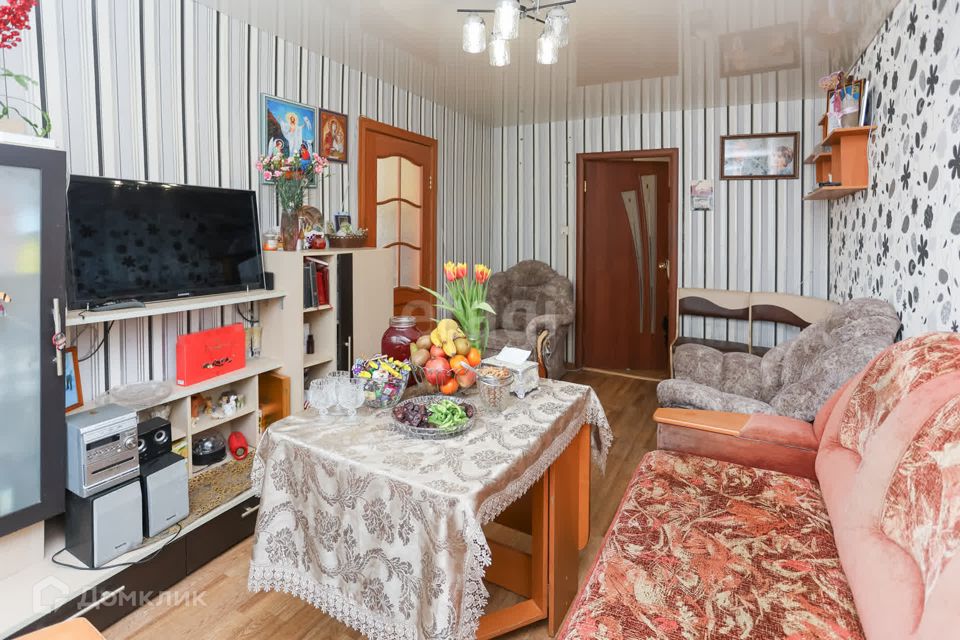 Продаётся 3-комнатная квартира, 54.1 м²