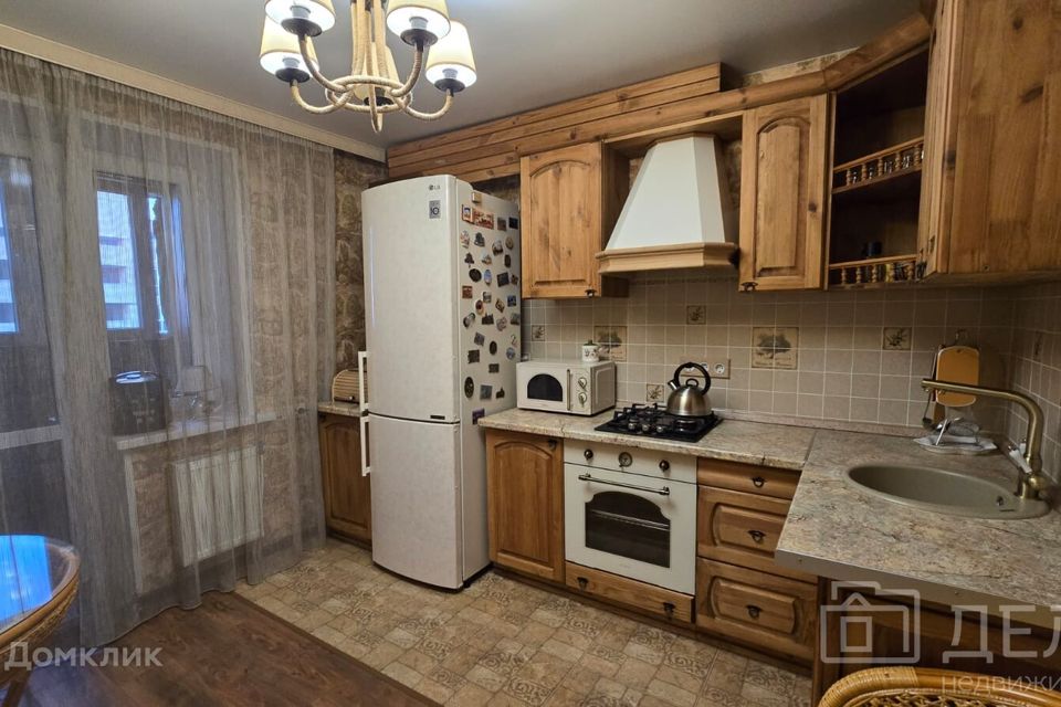 Продаётся 1-комнатная квартира, 40.2 м²