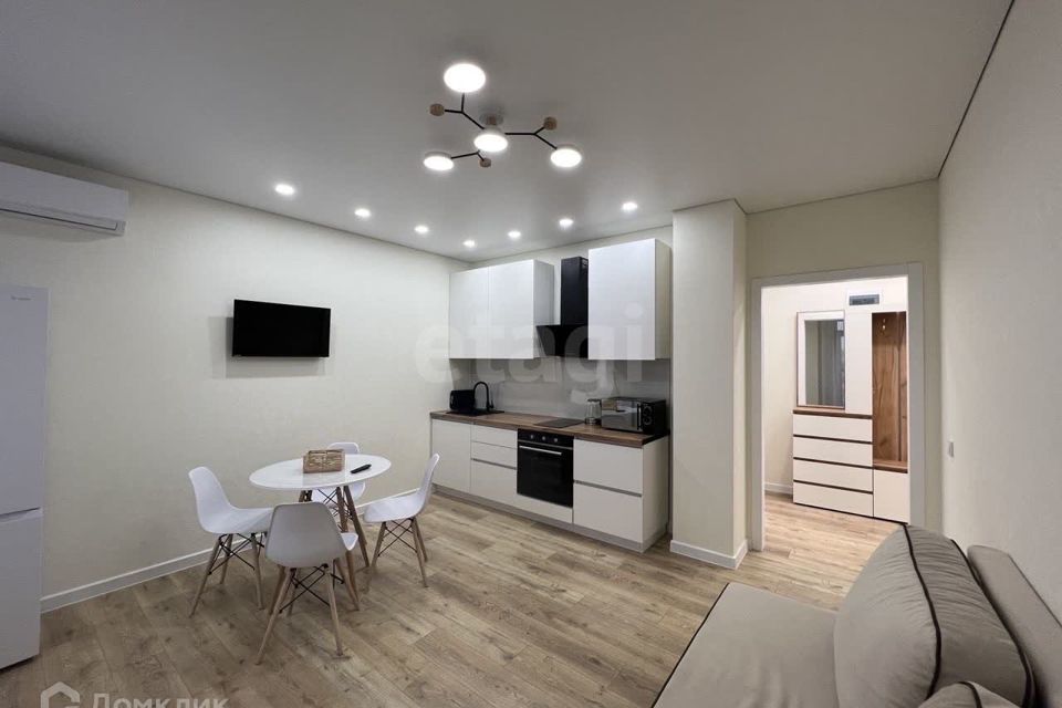 Сдаётся 1-комнатная квартира, 41 м²