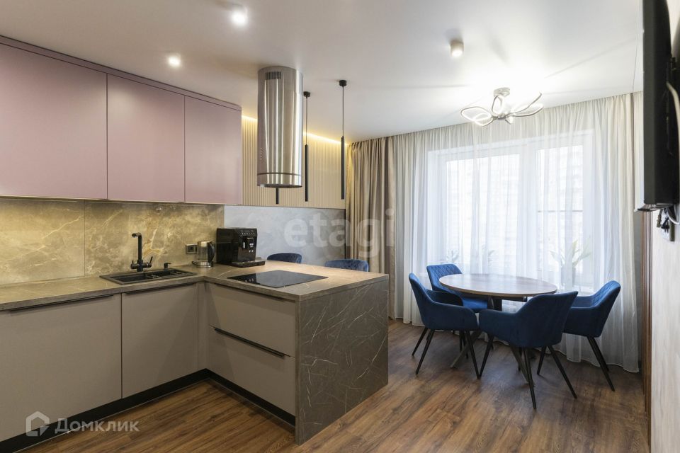Продаётся 3-комнатная квартира, 91.6 м²