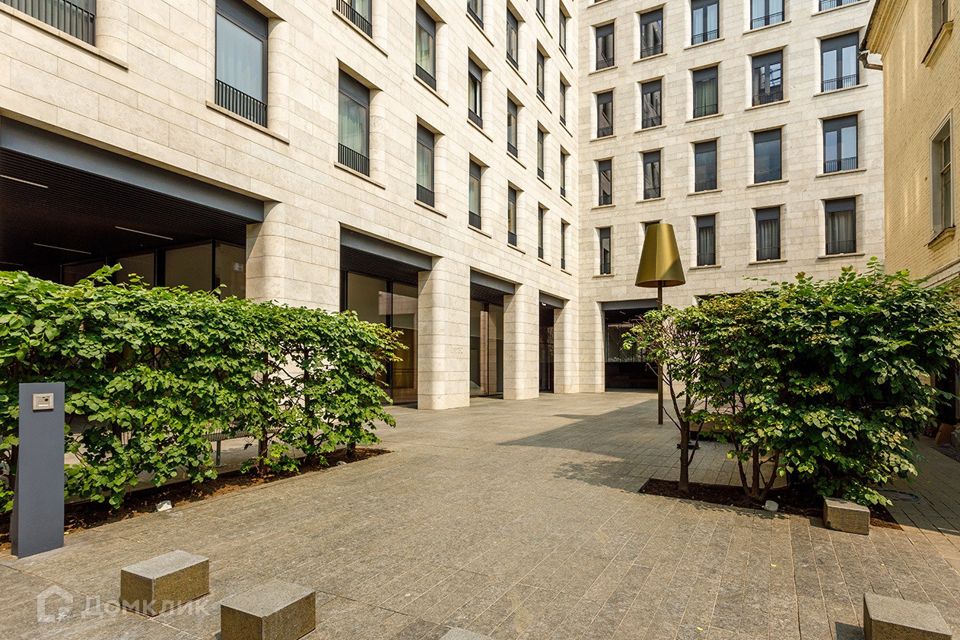 Продаётся 3-комнатная квартира, 110 м²