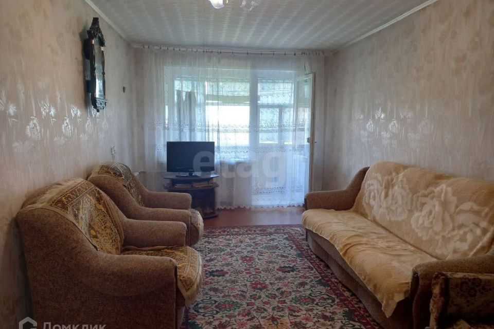 Продаётся 3-комнатная квартира, 59.2 м²
