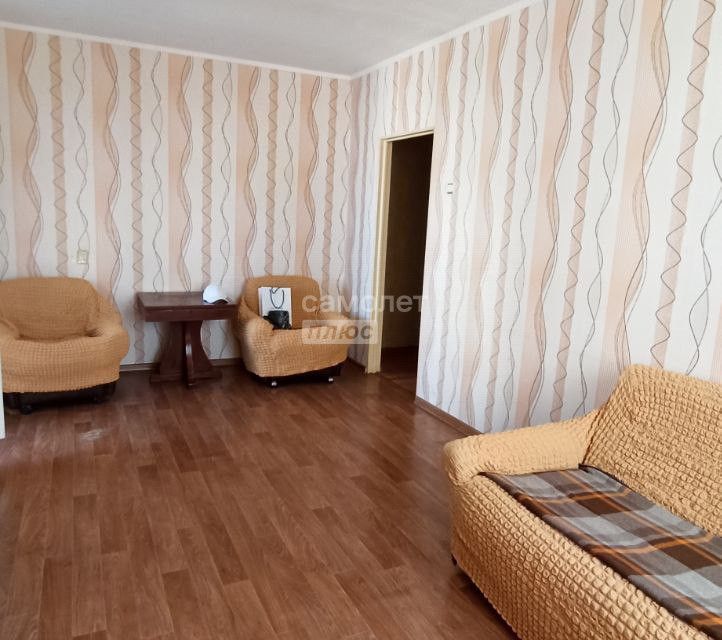 Сдаётся 2-комнатная квартира, 49 м²