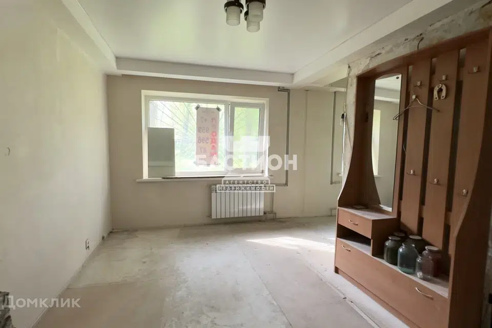 Продаётся 2-комнатная квартира, 42.2 м²