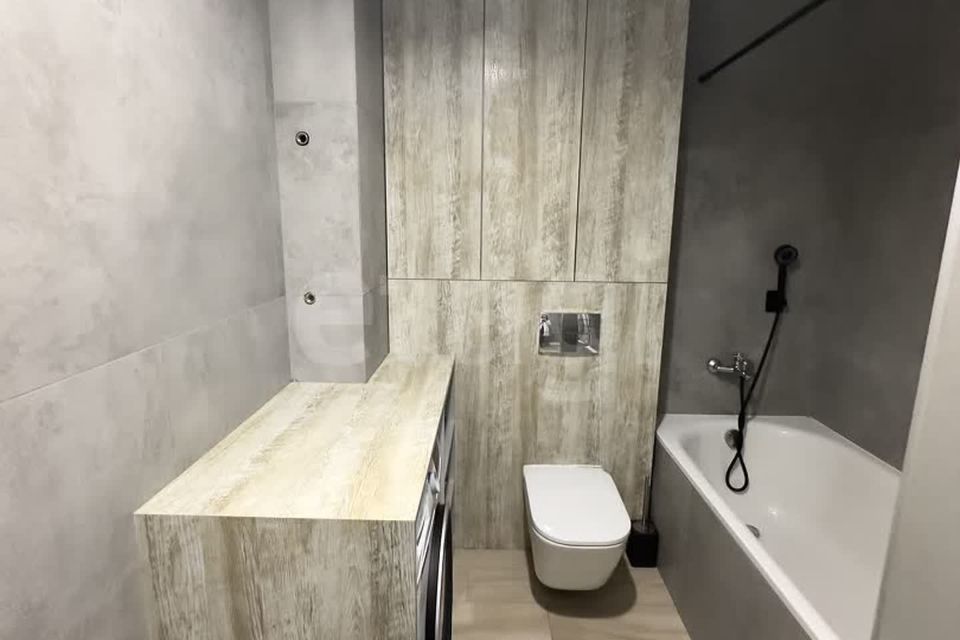 Продаётся 1-комнатная квартира, 40.6 м²