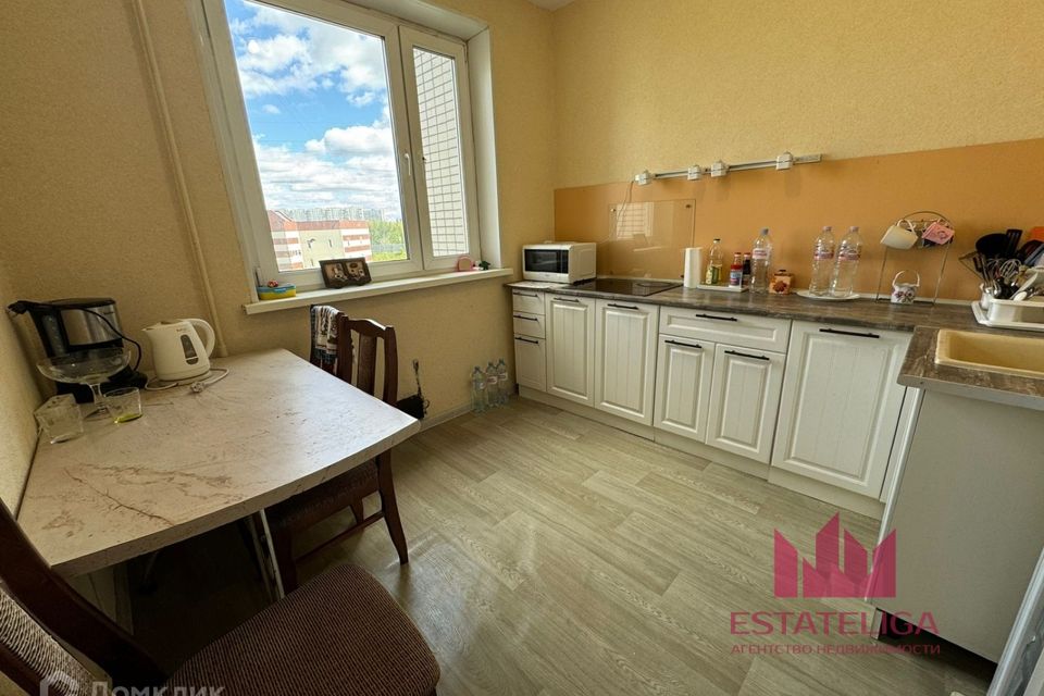 Сдаётся 2-комнатная квартира, 56 м²