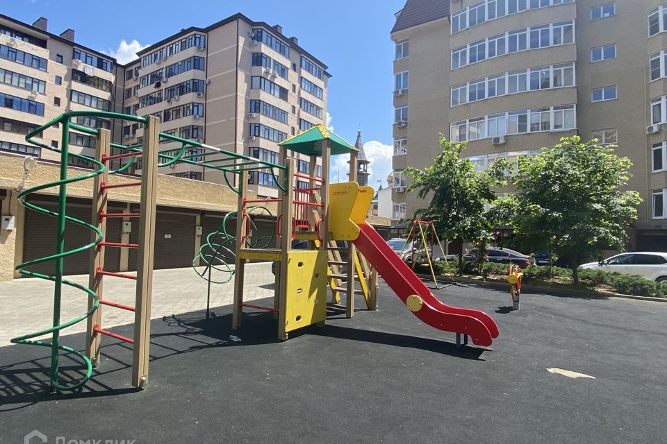 Продаётся 1-комнатная квартира, 59 м²