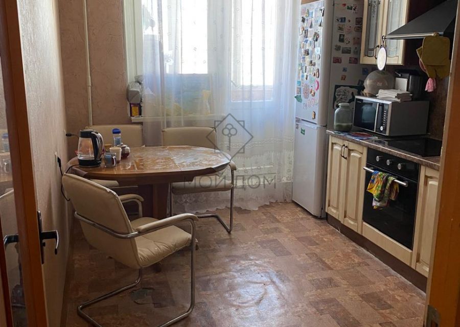 Продаётся 2-комнатная квартира, 60.3 м²