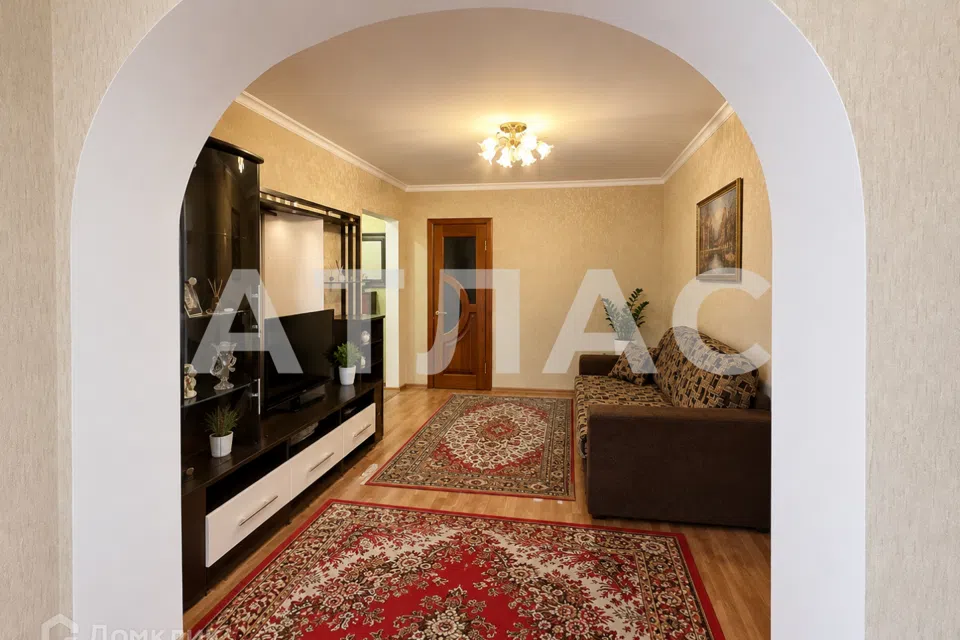 Сдаётся 3-комнатная квартира, 57.8 м²