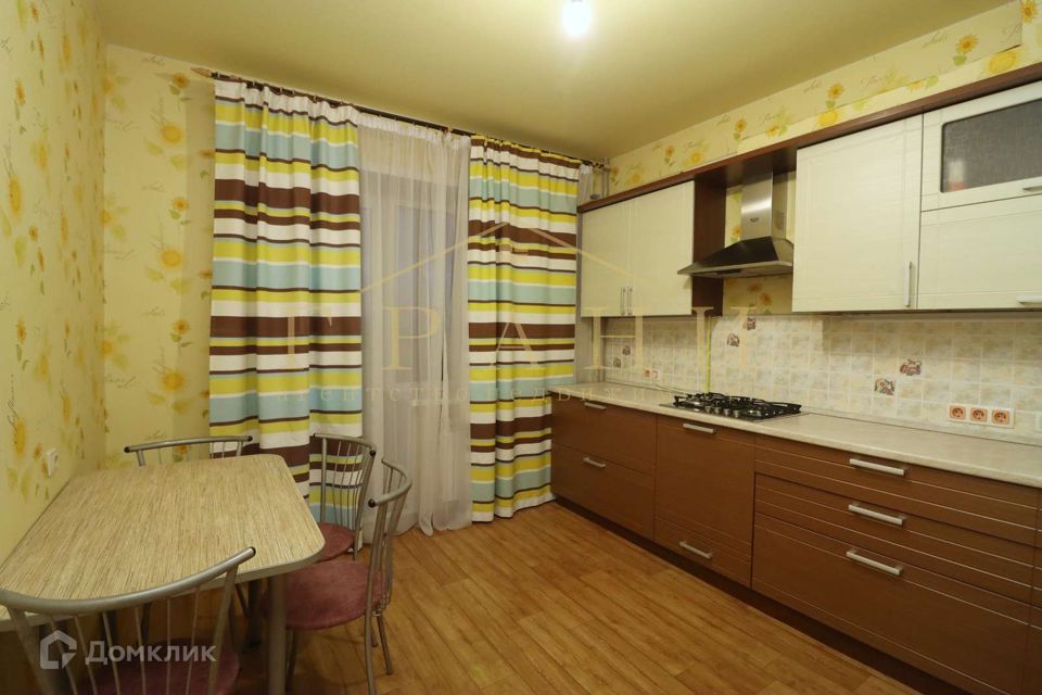Сдаётся 1-комнатная квартира, 46.9 м²