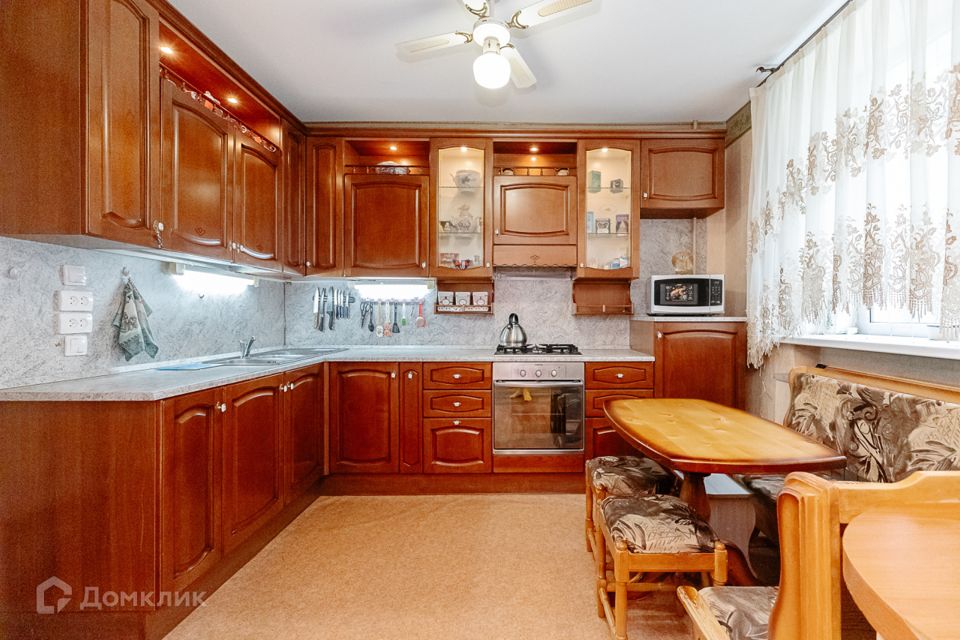 Продаётся 3-комнатная квартира, 81.3 м²