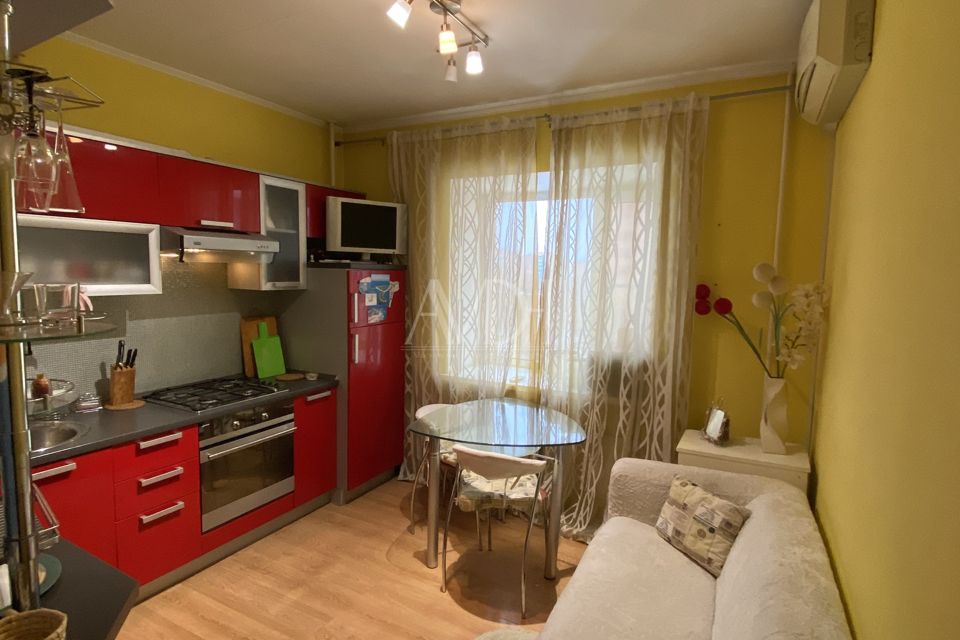 Продаётся 2-комнатная квартира, 61.4 м²