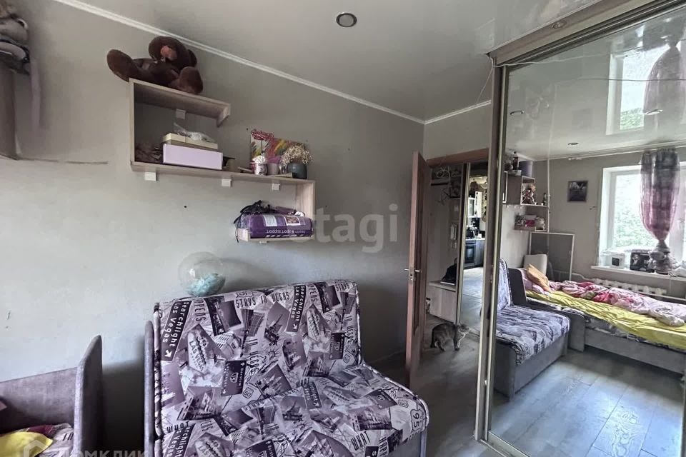 Продаётся 3-комнатная квартира, 57 м²