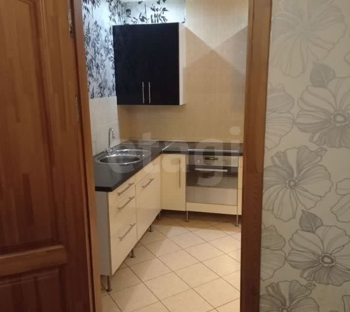 Сдаётся 2-комнатная квартира, 57 м²