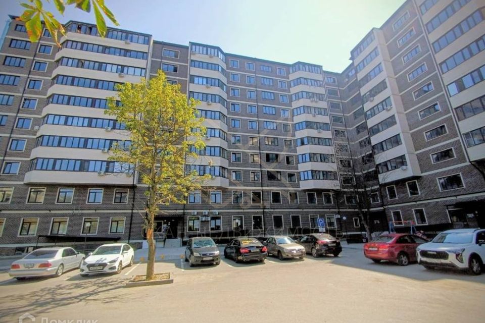 Продаётся 3-комнатная квартира, 97 м²