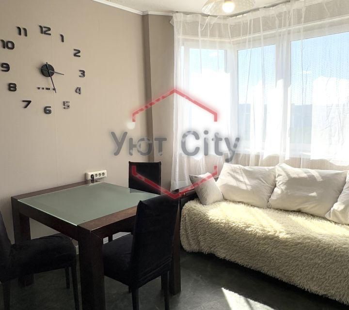 Сдаётся 2-комнатная квартира, 64.1 м²