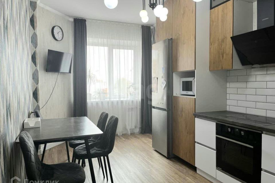 Продаётся 2-комнатная квартира, 55.3 м²