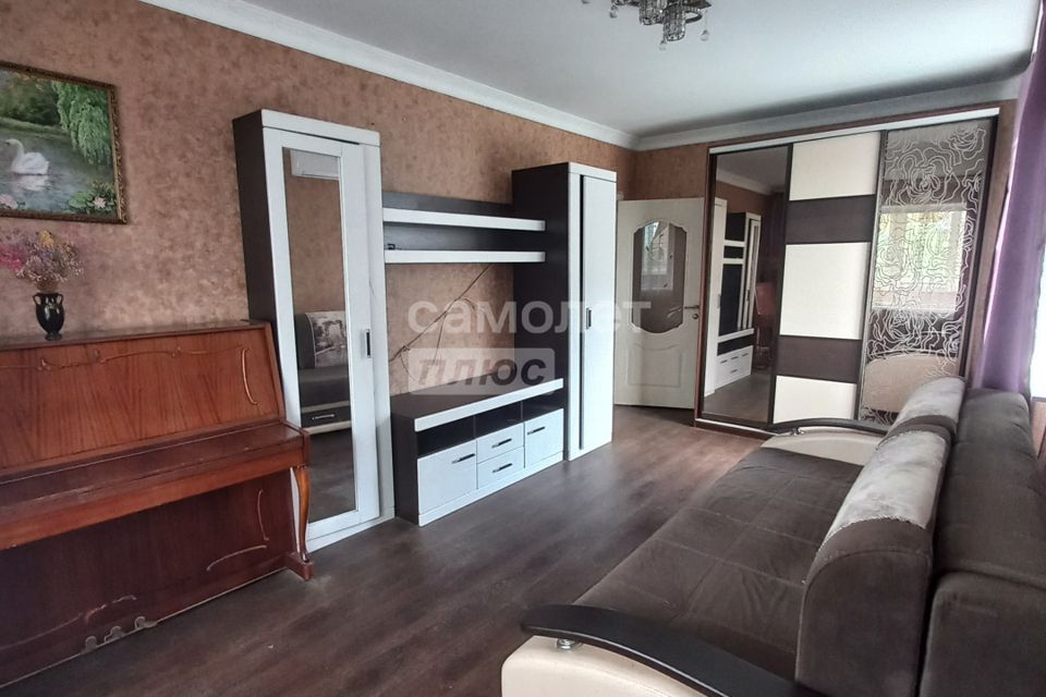 Продаётся 3-комнатная квартира, 61 м²