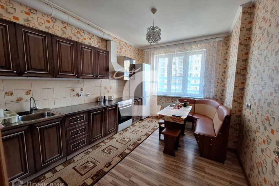 Сдаётся 1-комнатная квартира, 40 м²