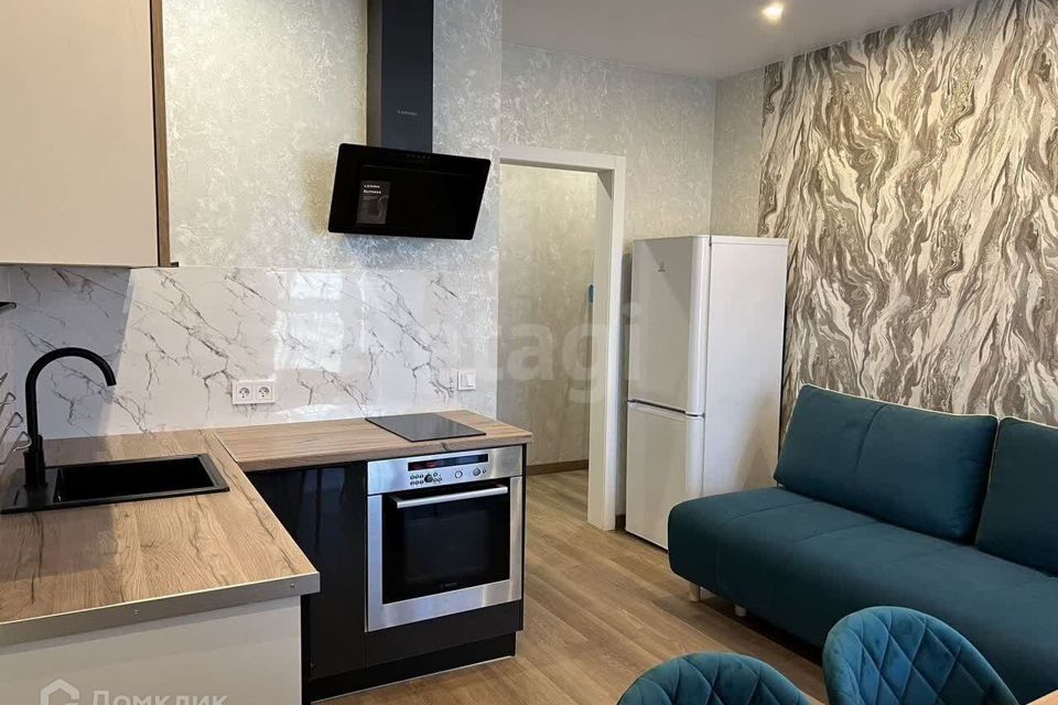 Сдаётся 1-комнатная квартира, 42 м²