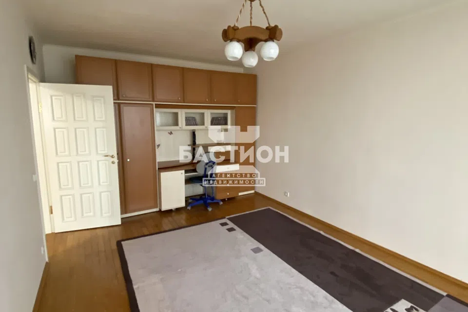Продаётся 2-комнатная квартира, 53 м²