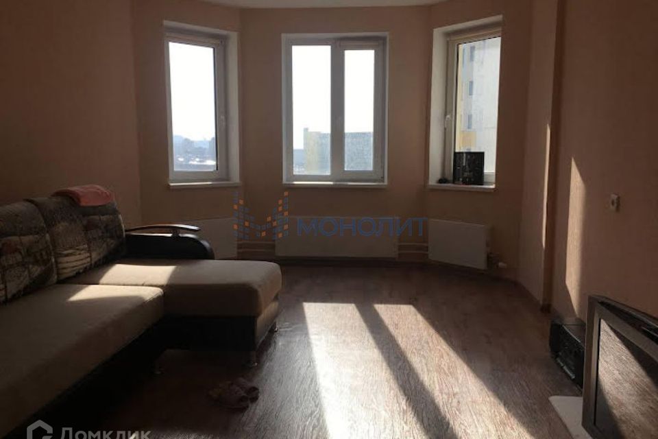 Продаётся 1-комнатная квартира, 42.4 м²