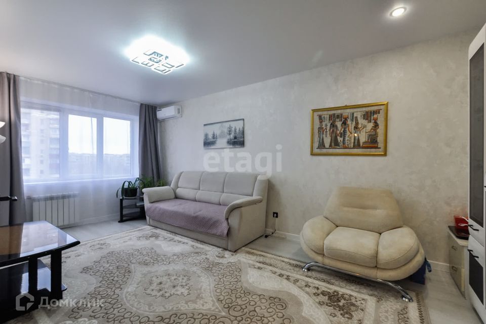 Продаётся 2-комнатная квартира, 55 м²