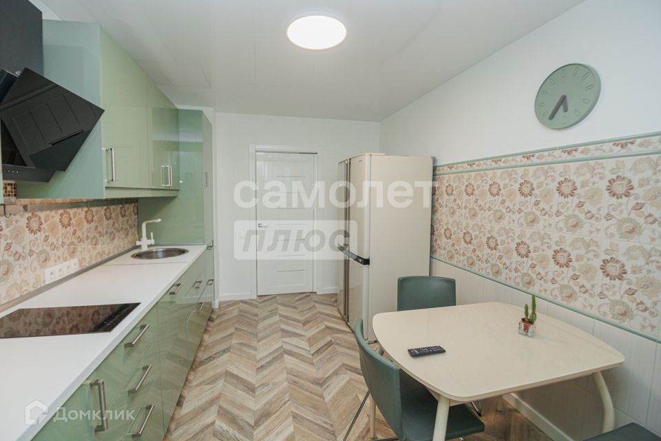 Продаётся 3-комнатная квартира, 81.6 м²