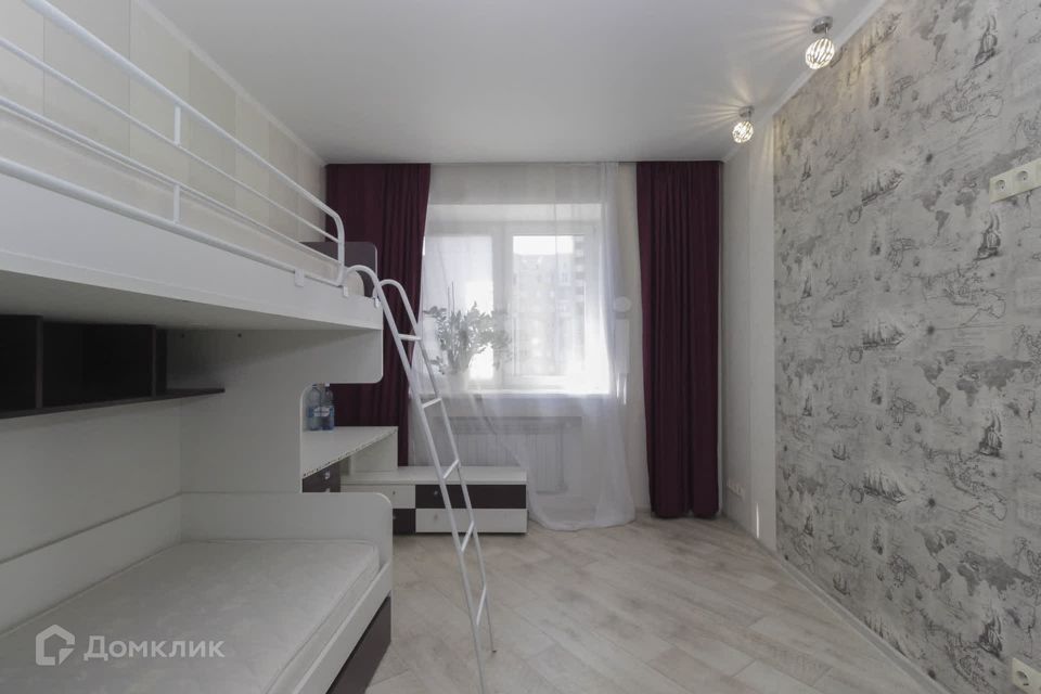 Продаётся 3-комнатная квартира, 76 м²