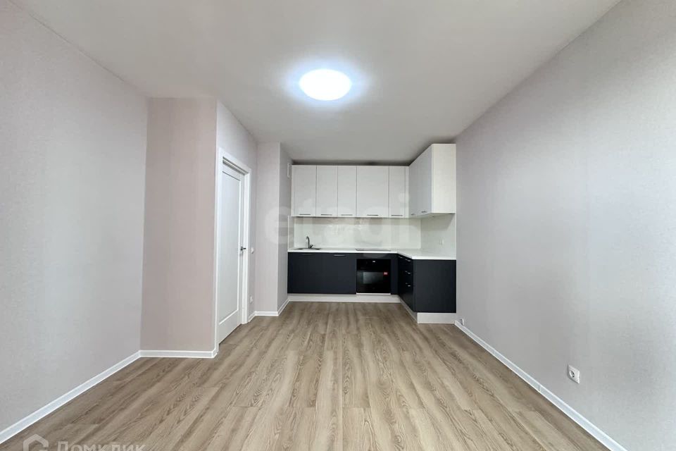 Продаётся 1-комнатная квартира, 38 м²