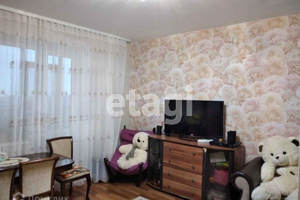 Продаётся 1-комнатная квартира, 40.4 м²