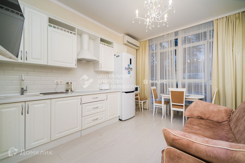 Продаётся 1-комнатная квартира, 45.9 м²