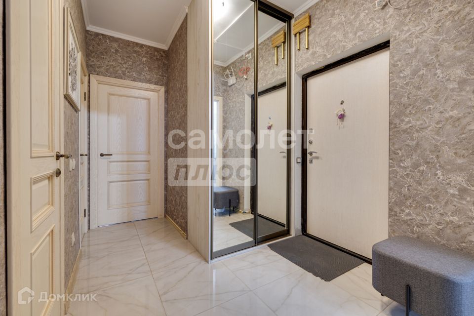 Продаётся 2-комнатная квартира, 56 м²